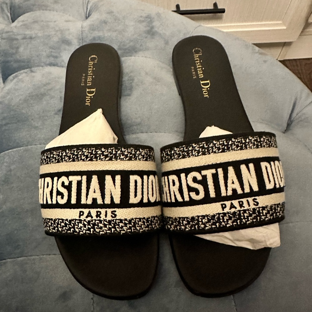 Dior slides size 38